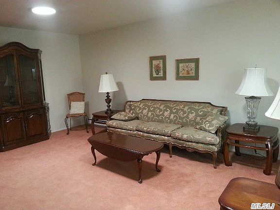 2nd image of 28 Freemont Ln