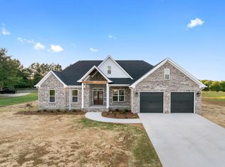 117 Mill Creek Ct, Leighton, AL 35646