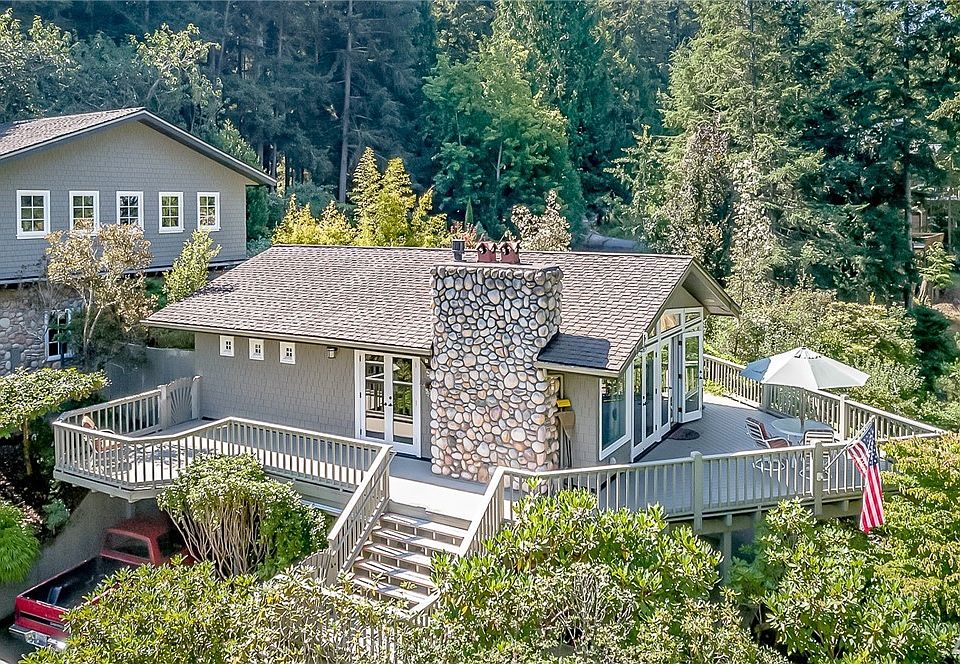1st image of 40 Driftwood Dr