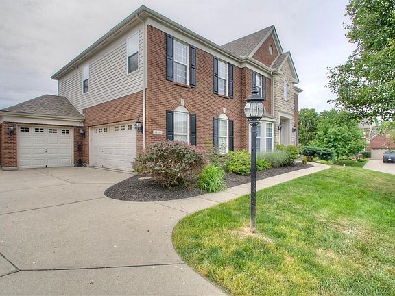 2nd image of 1800 Farmhouse Way