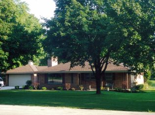 14160 Woodland Pl, Brookfield, WI 53005