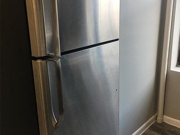 2nd image of 422 Saint Nicholas Ave APT 3S