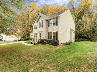 1809 Greenwood Glen Dr, Glen Allen, VA 23059
