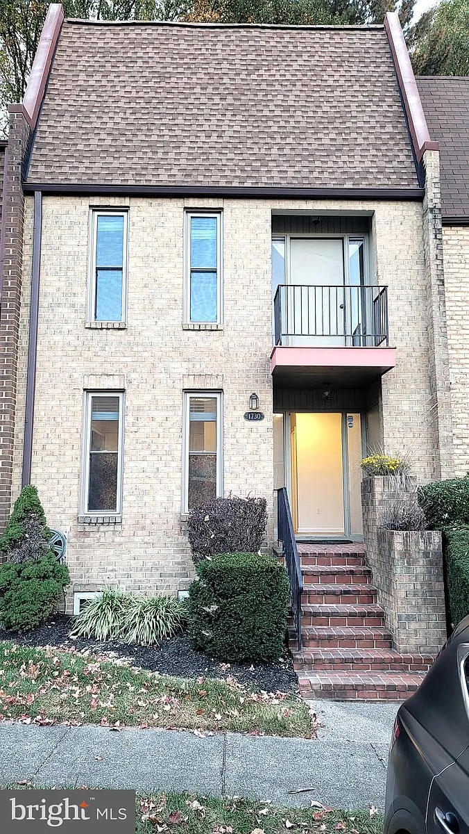 Building Photo - 1730 Cy Ct