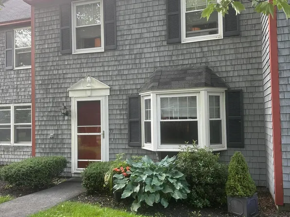 33 Munroe Lane #33, Topsham, ME 04086