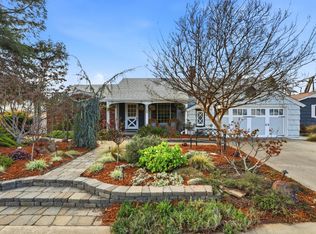 2113 Venus Dr, Sacramento, CA 95864
