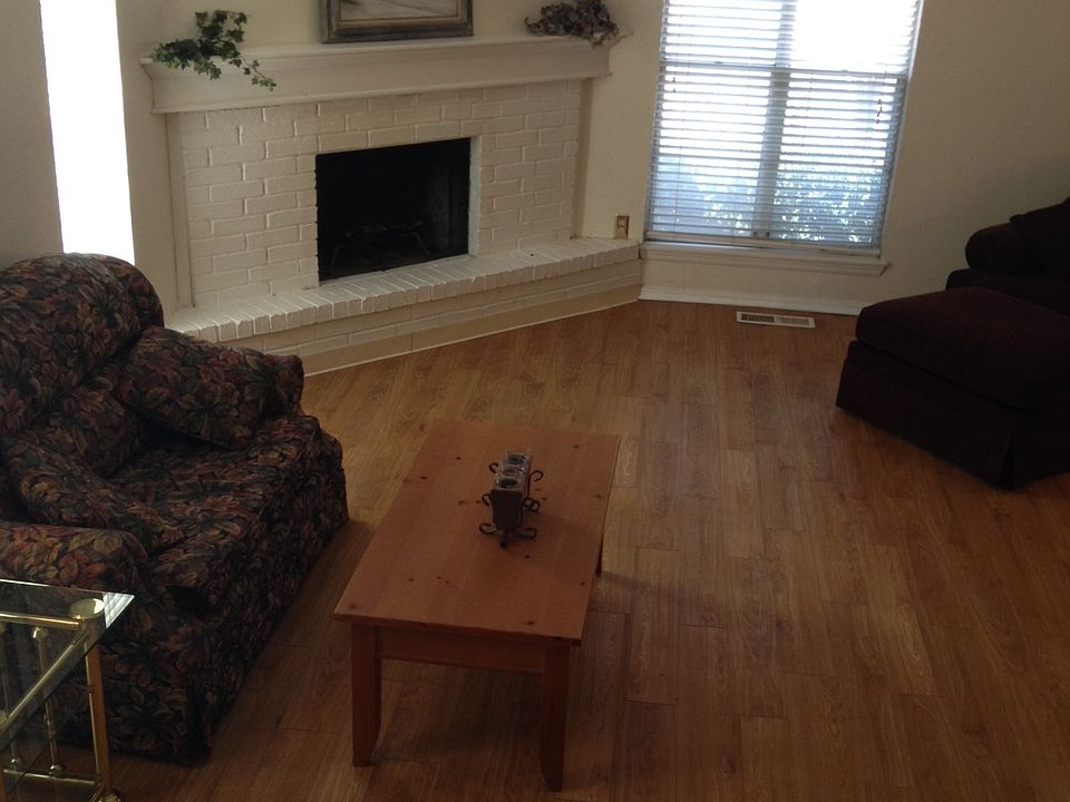 1st image of 12217 High Meadow Ct