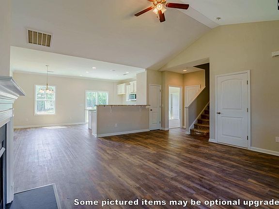 3rd image of 243 Shoals Landing Dr
