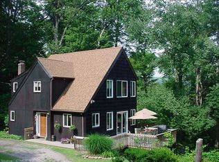 62 Country Ln, Collinsville, CT 06019