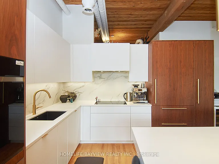 993 Queen St W #203 — Photo 28