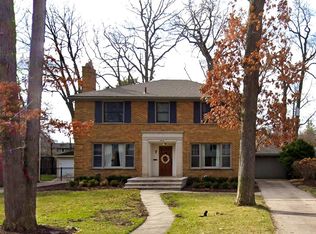 7 Cambridge Blvd, Pleasant Ridge, MI 48069