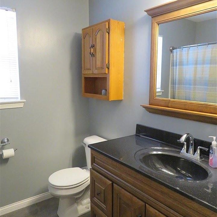 1st image of 9415 Sunrise Ln