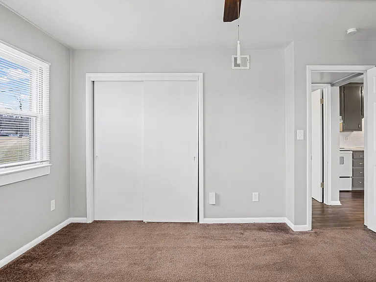 One Forty Flats — Photo 101