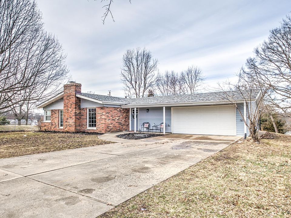 1st image of 743 Caspian Ln