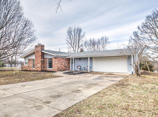 743 Caspian Ln, Saint Louis, MO