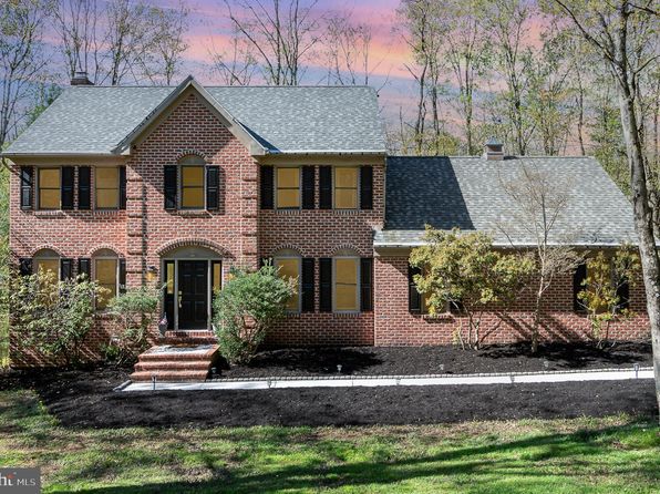 3503 Hickory Hollow Rd, Harrisburg, PA 17112