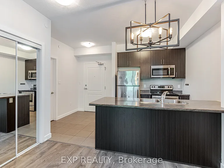 125 Shoreview Pl #121 — Photo 3