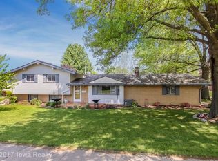 706 Scott Felton Rd, Indianola, IA 50125