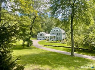 176 Apple Ln, Roxbury, CT 06783