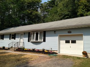 167 Dowling Ln, Gilbert, PA 18331