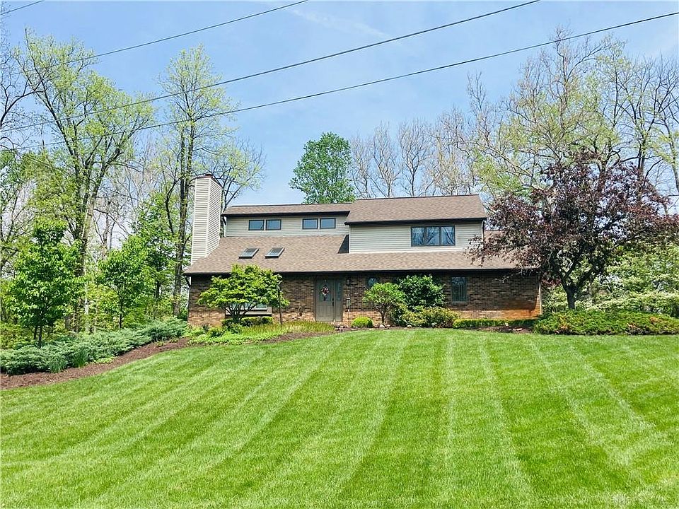 1st image of 4822 Meadowcrest Ln