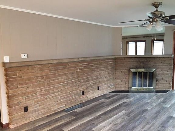 3rd image of 2526 Lehigh Pl