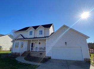 95 Long St, Winfield, WV 25213