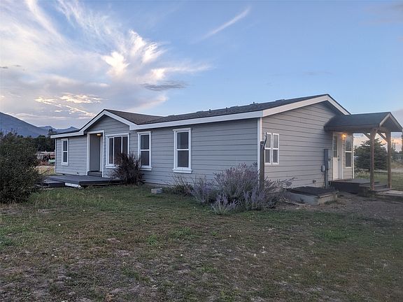 4th image of 121 Camas Ranch Rd