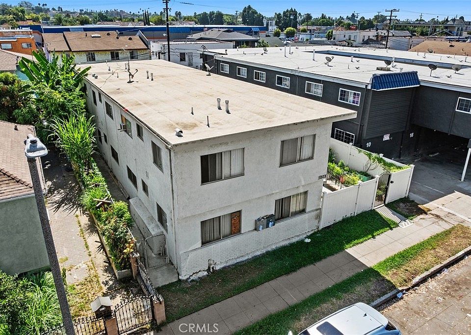 1st image of 1868 Gardenia Ave