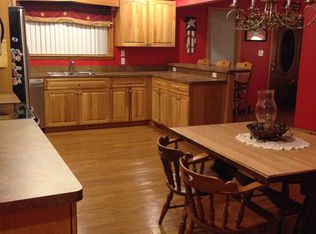 4223 N 1625th St, Paris, IL 61944