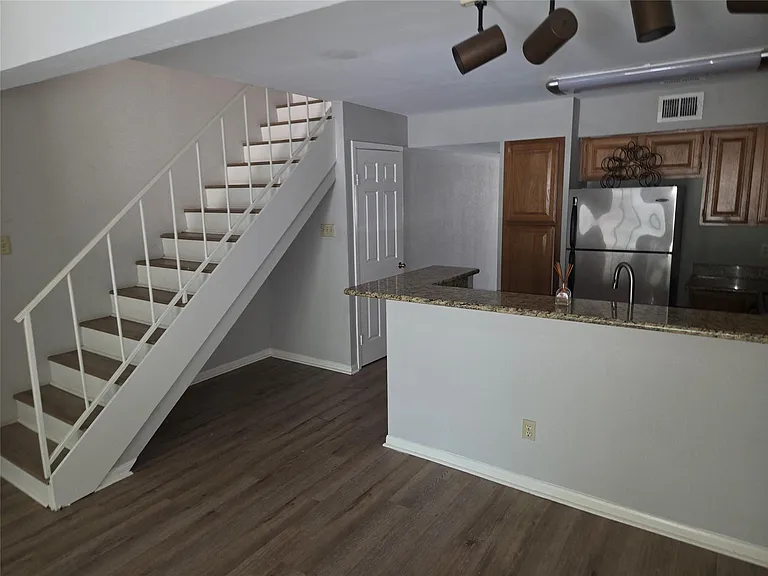 2425 Holly Hall St #107 — Photo 19