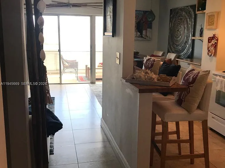 320 S Surf Rd #305 — Photo 10