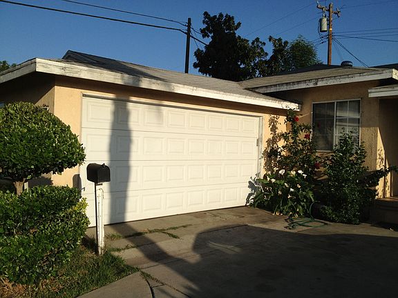 2nd image of 410 Cadbrook Dr