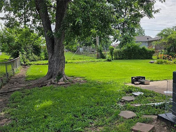 4th image of 6509 N Bellefontaine Ave