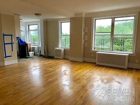 Rented by 24 7 NYC Realty Inc. | media 4