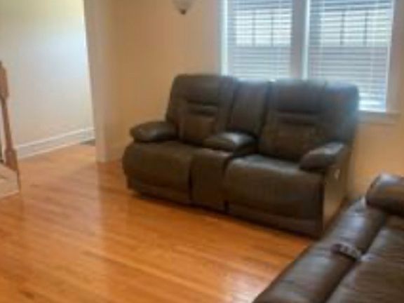 5th image of 14 Edmunds Ln #A