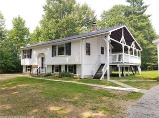 599 Crockett Ridge Rd, Norway, ME 04268
