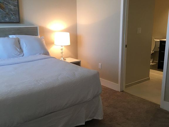 5th image of 255 SW 10th St #1115