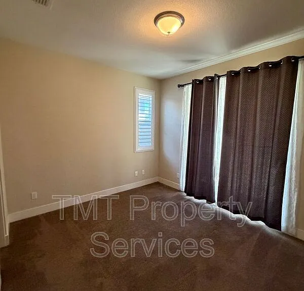 9554 Sauterne Way — Photo 10