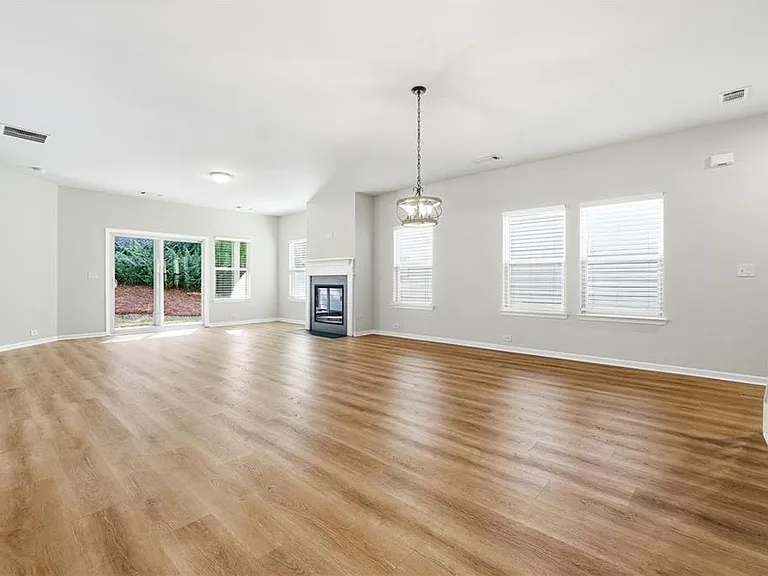 2719 Morgan Spring Trl — Photo 25