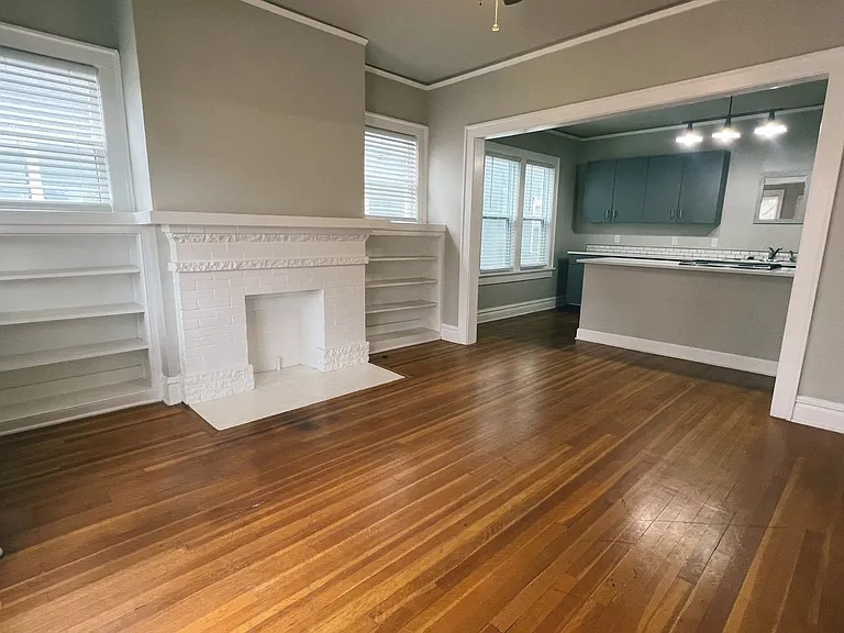 1214 S Elgin Ave — Photo 21