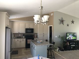 1195 Dinah Dr, Fernley, NV 89408