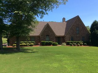 7895 Hunters Creek Dr, Olive Branch, MS 38654