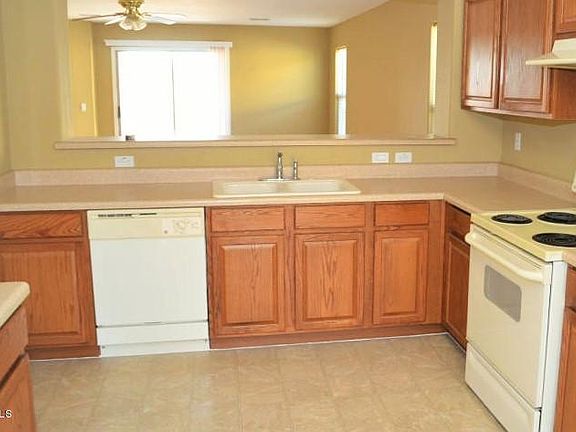 2nd image of 29112 N Yellow Bee Dr