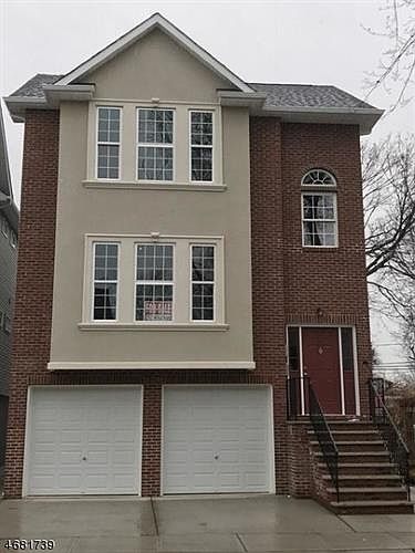 1st image of 22 Lindsley Pl #2