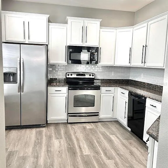 8427 Blue Rock Dr — Photo 13