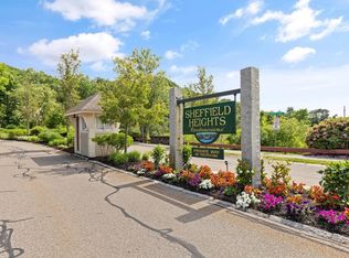 808 Lewis O Gray Dr UNIT 808, Saugus, MA 01906