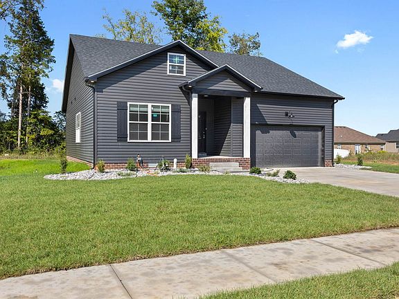 2nd image of 2772 Cedrus Ave