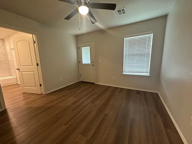 10814 NW 119th Pl — Photo 18