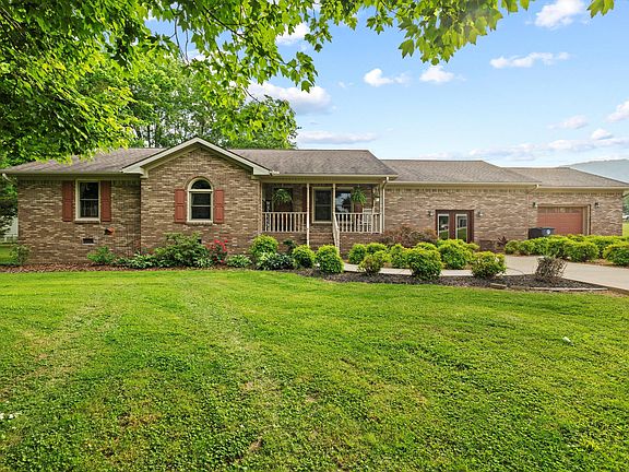 2nd image of 137 Annie Ln